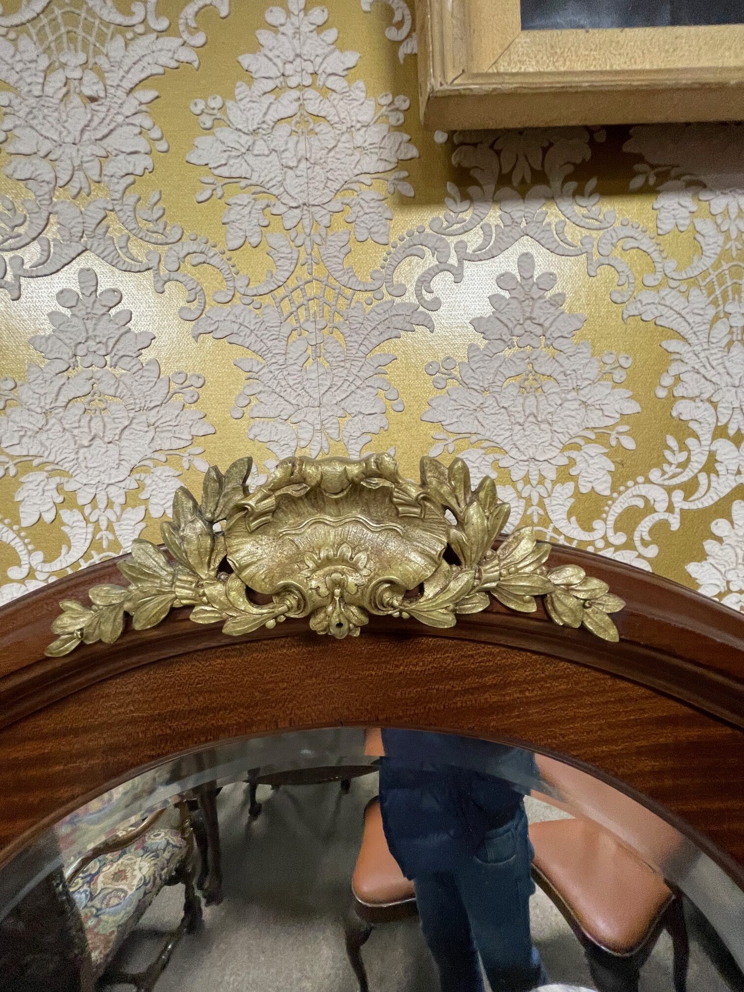 Inkrustuota vitrina puošta su bronza, marmuras, France